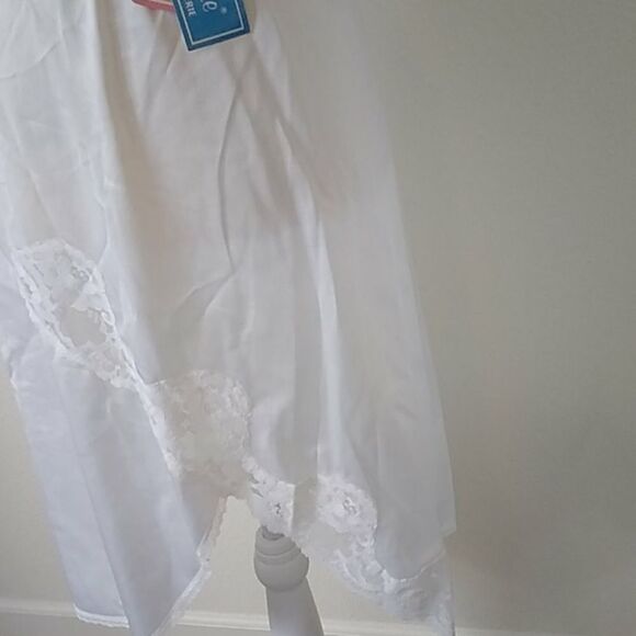 Dixie Belle Vintage Skirt - Picture 3 of 10